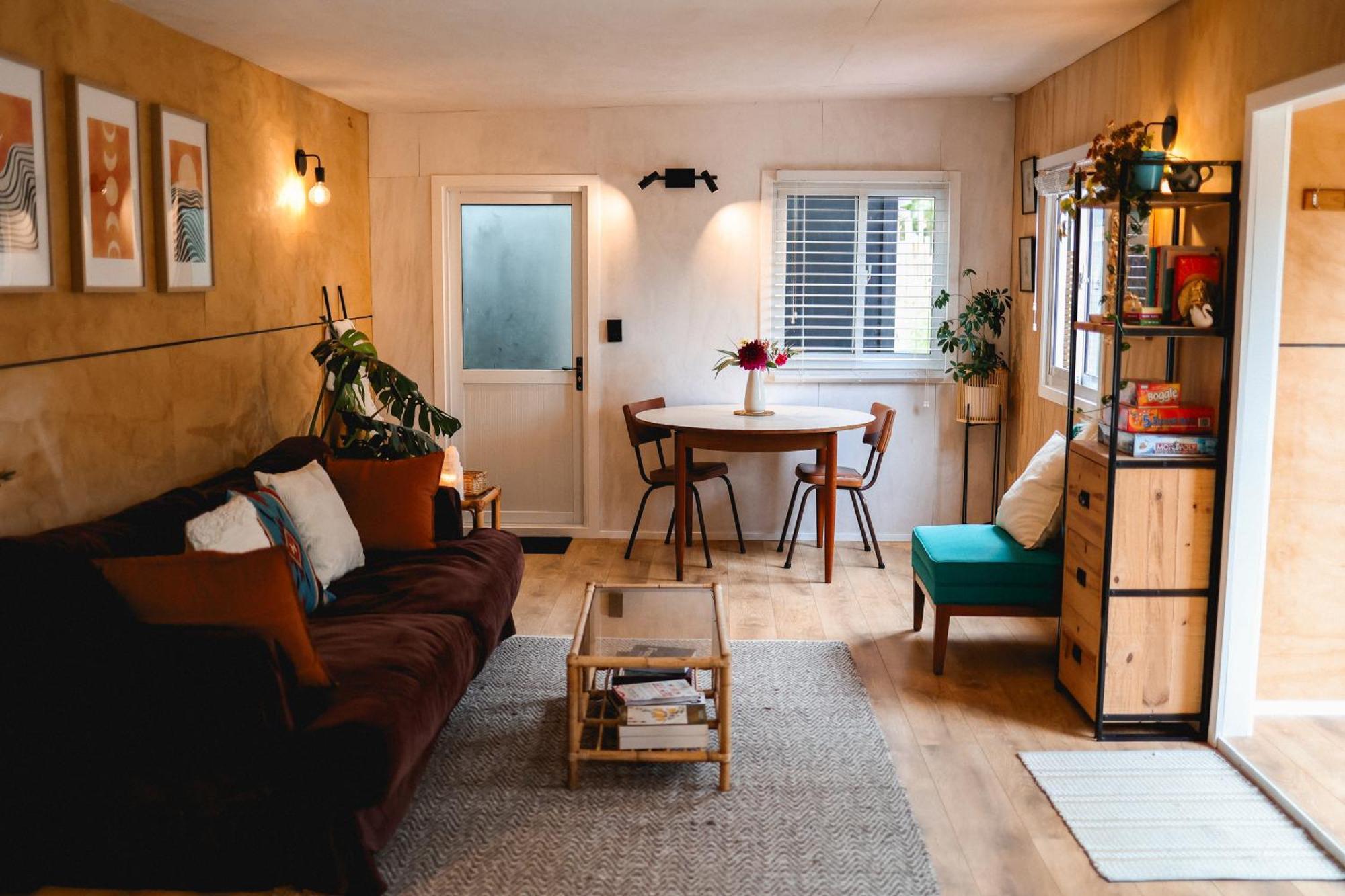 Kaitake Kabana - Unique, Off-Grid, Studio Retreat Oakura Eksteriør bilde