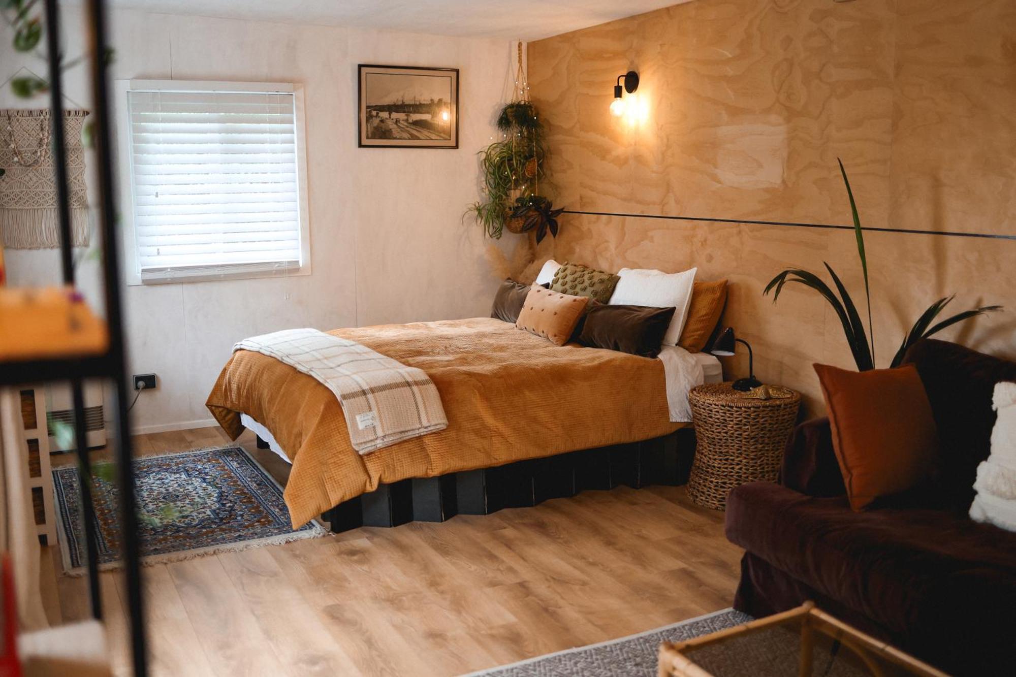 Kaitake Kabana - Unique, Off-Grid, Studio Retreat Oakura Eksteriør bilde